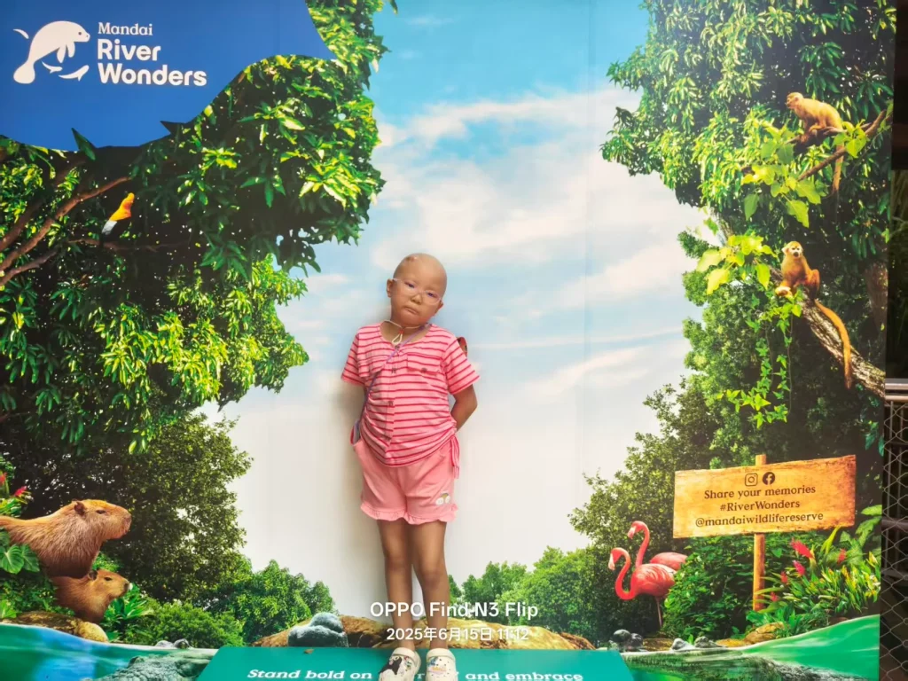 Deng Yunxi (Age 12) – Aspires to be a Reader - During Treatment